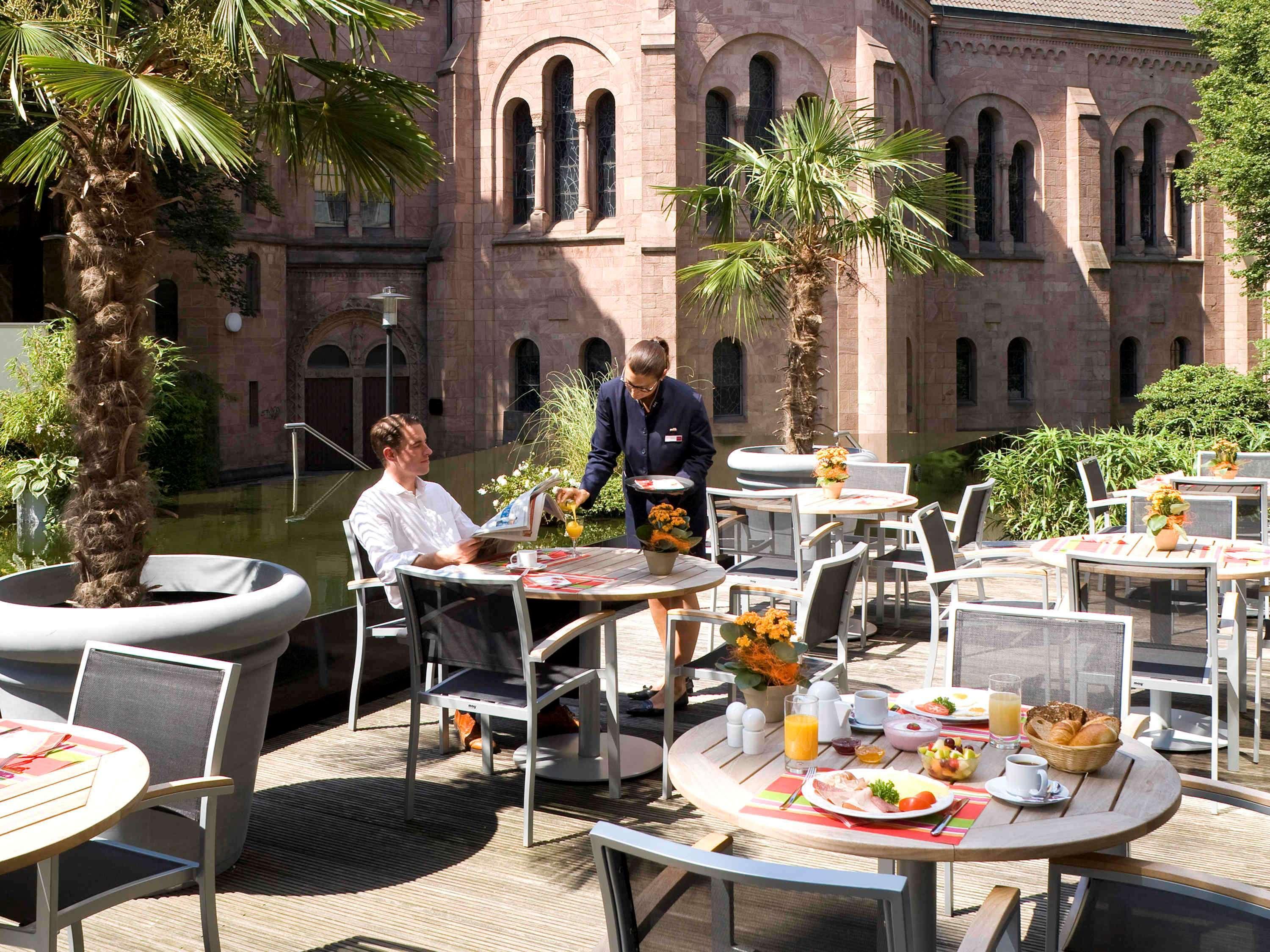 Hotel Mercure Plaza 4*